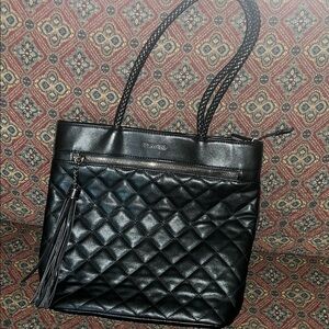 NWOT DAVID JONES Black Quilted Tote Bag with Tassel 🖤